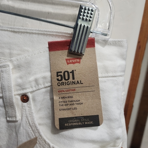 LEVI'S 501 Distressed White Jeans 29x30  nwt - Picture 3 of 5